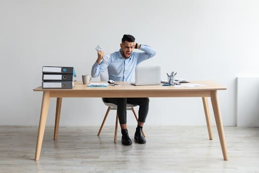 ITSHOP Angry man Computer Virus